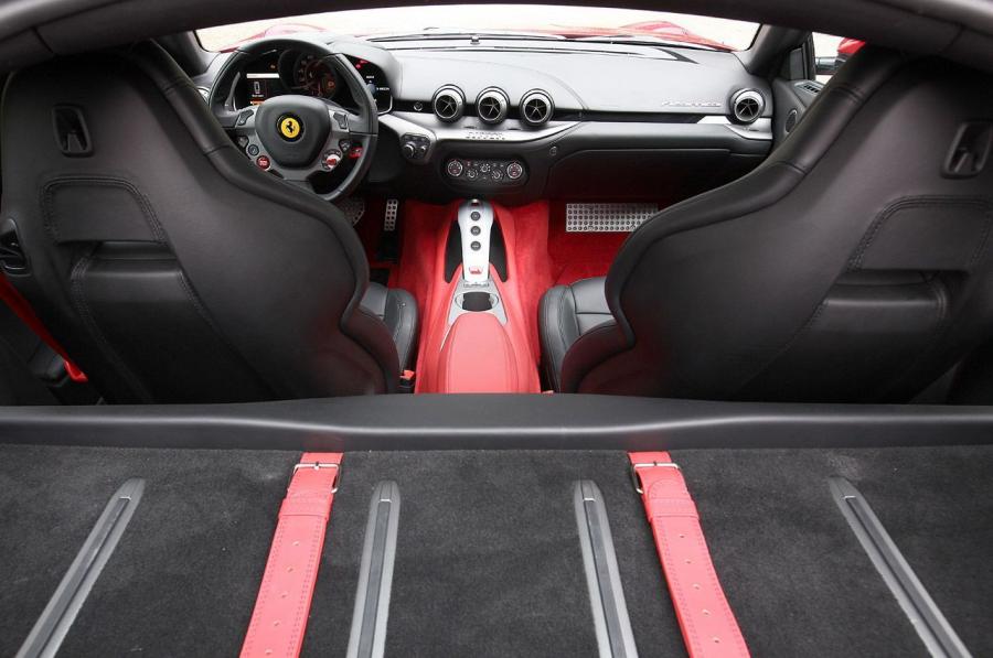  Ferrari F12berlinetta 2012 года  (фото 61 из 104)